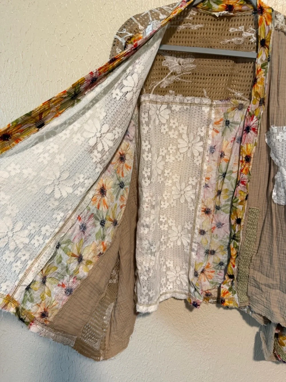 POL Floral Kimono Cardigan Floral‎ Embroidered Oversized Open Front Size Small